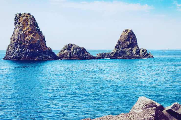 I Faraglioni di Aci Trezza