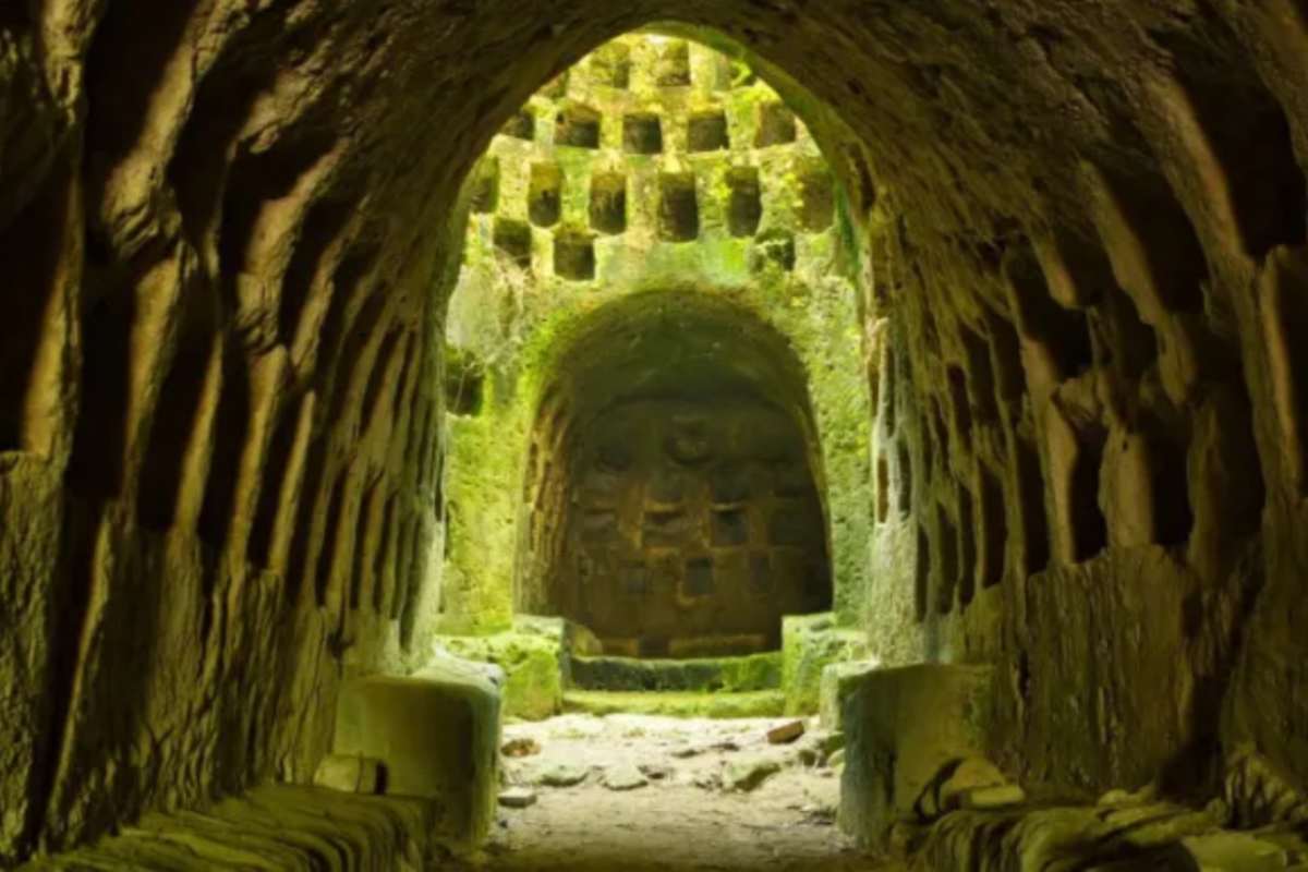 Interno ipogeo di Torre Pinta